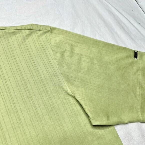 Tiger Woods Nike Polo Shirt Green Textured Stripes Men's Medium Golf Casual - Picture 5 of 12